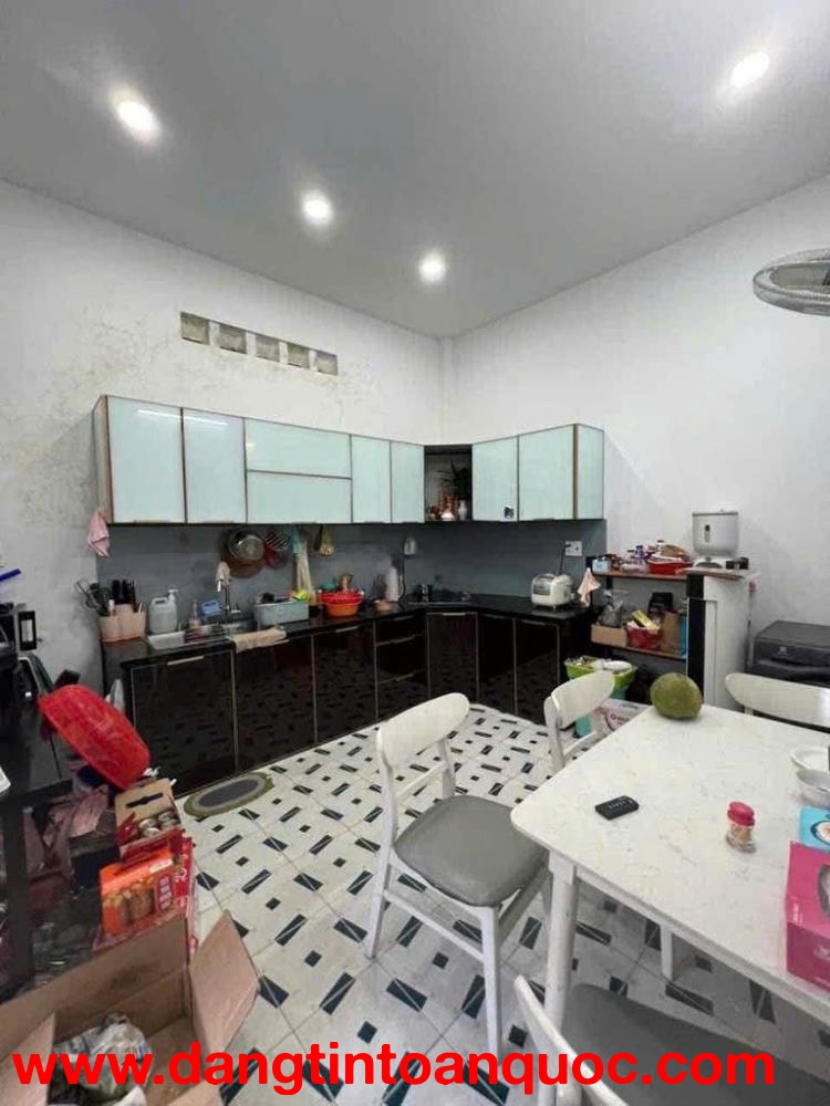 BÁN NHÀ KHU BÀN CỜ PHƯỚC HÒA – ĐƯỜNG NHỊ HÀ, NHA TRANG – NGANG NỞ HẬU 11,2M