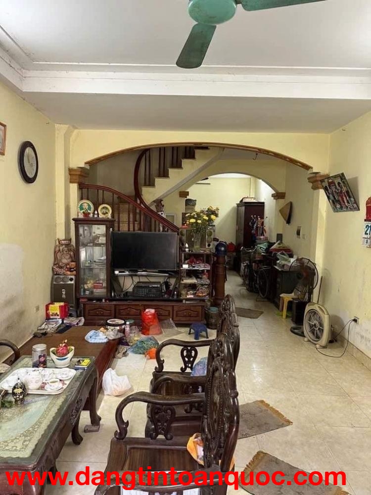 BÁN NHÀ NGỌC HÀ 50M 4 TẦNG MẶT TIỀN 4,5M 14 TỶ