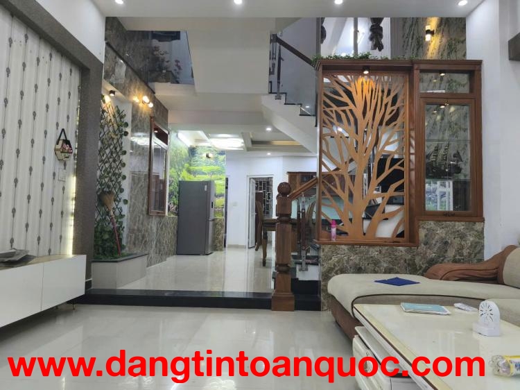 # MT Phú Lộc 14, gần Biển Nguyễn Tất Thành, 80m2, 3 tầng đúc, 4PN 4WC, nhỉnh 7 tỷ