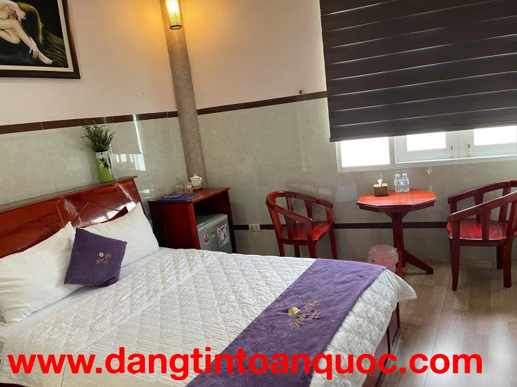 Bán khách sạn 4 tầng Đường Nguyễn Trường Tộ - Tân Thiện - LaGi giá ngộp