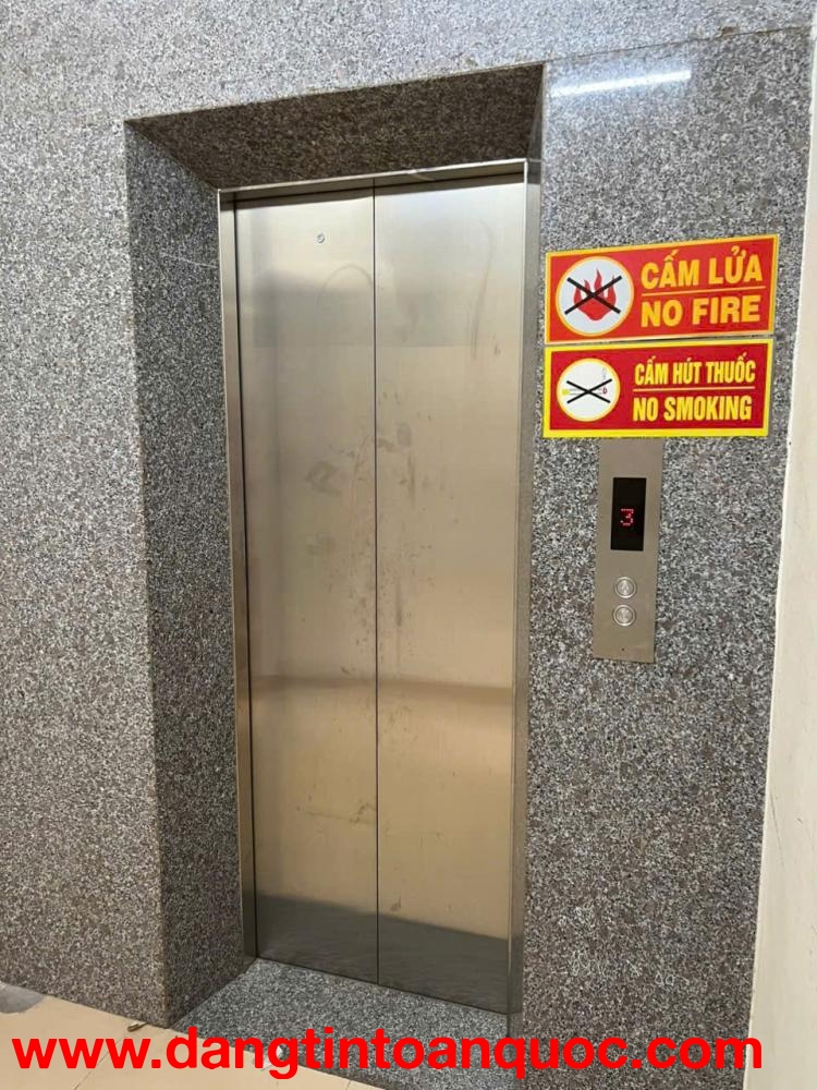 Cho thuê nhà Quan Hoa thang máy 5 tầng x 81m2, mt 5m, KD đỉnh vào ngay