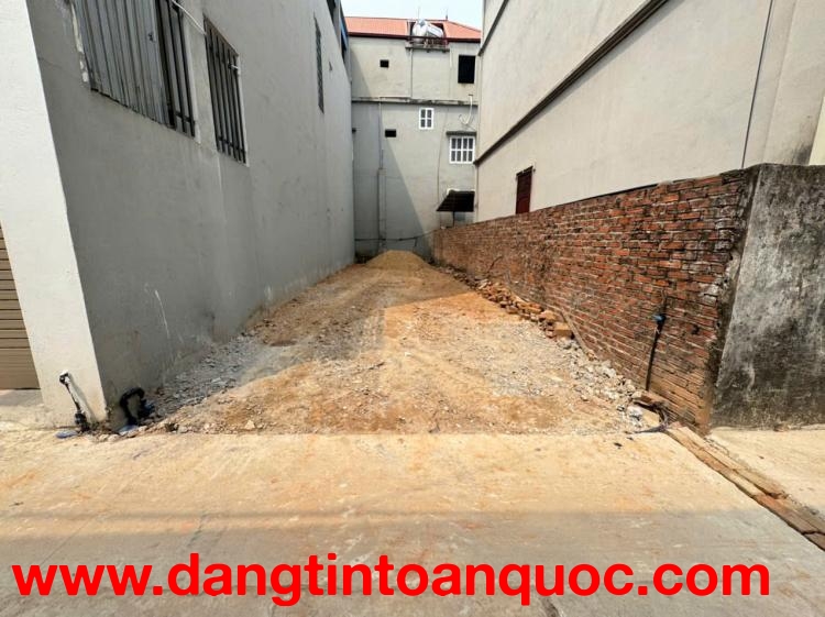 Bán đất Tổ 3 Quang Minh 50m2, mặt tiền 4m, gần KCN, tiện ích hoàn hảo