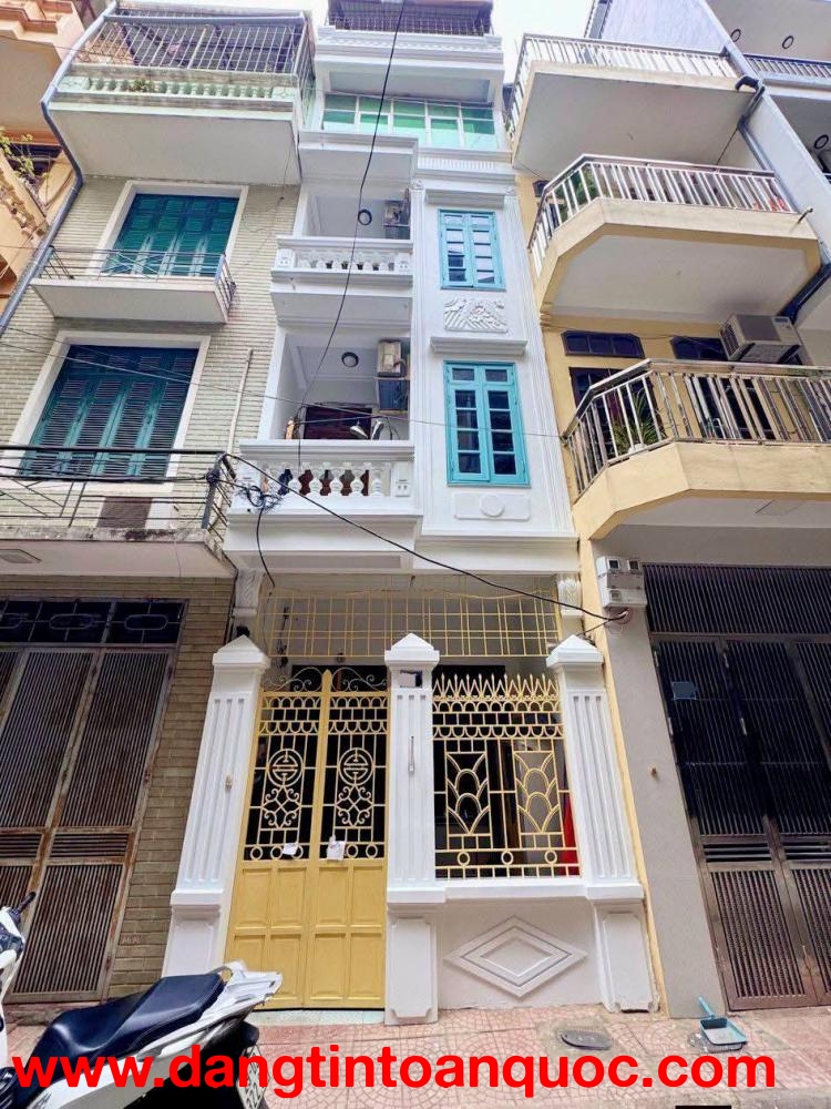 Bán nhà phân lô Láng Hạ, Đống Đa, vỉa hè ô tô dừng đỗ, kinh doanh, 45m, 5 tầng, 13.5 tỷ