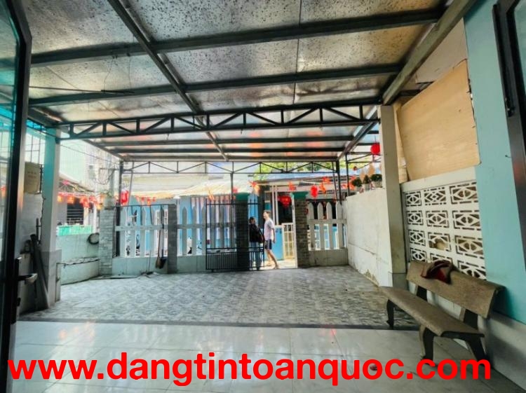 ► Sát Nguyễn Tất Thành Hà Khê 02, 106m2 ngang 5.7m, 3.xx tỷ