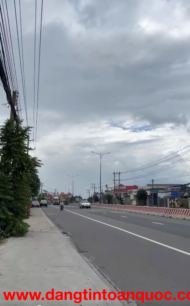 Nhượng Gấp 10.000m2 Đất QH Xây 20 Tầng  MT- QL13 Thủ Dấu Một  300 Tỷ