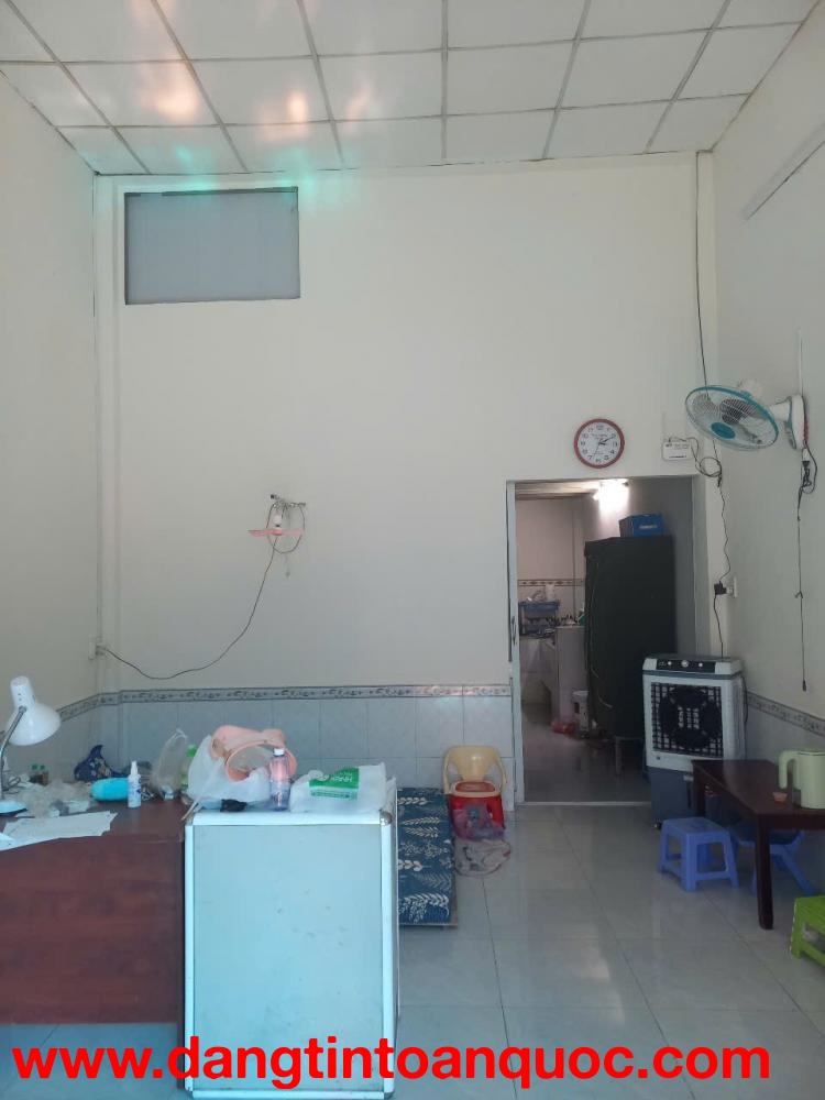 HÓT HÓT - VỊ TRÍ ĐẸP- Chính chủ bán nhà 1/ hẻm 105, Nguyễn Thị Tú, P.Bình Hưng Hòa B