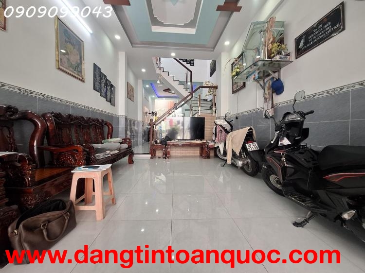 ????BÁN GIÁP RANH GÒ VẤP-TÂN BÌNH-85M2 4x20m
ĐÔNG HƯNG THUẬN,GÁP KHU DƯ CƯ ÁN AN SUONG, GẦN NHÀ GA T