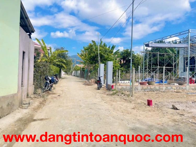 Khai xuân Chủ cần bán lô đất siêu đẹp xây căn nhà vườn nghỉ dưỡng