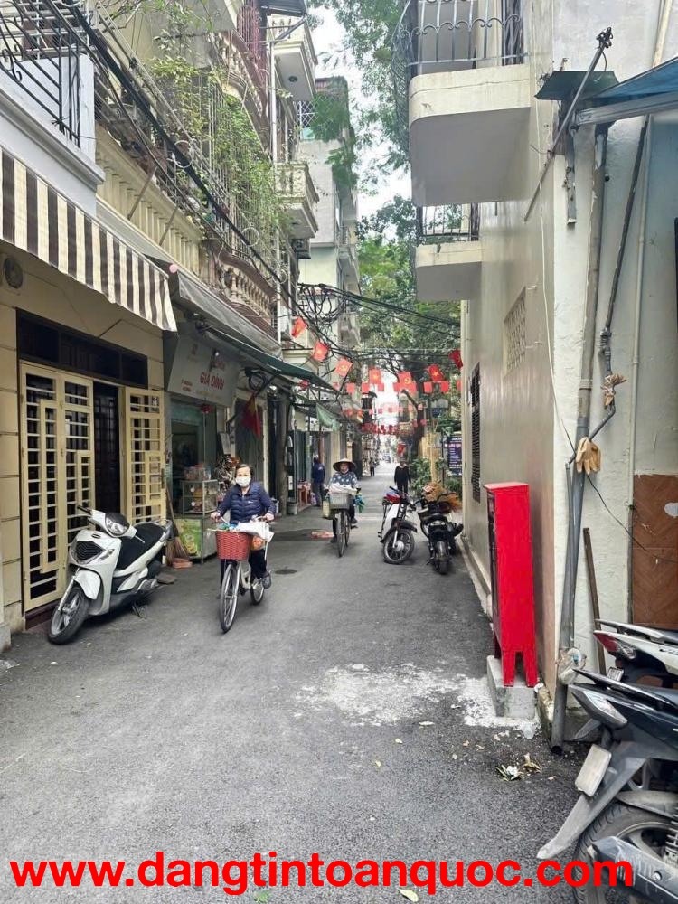 Em có nhà An Dương - Khu Tây Hồ - Hà Nội - Nhà em muốn chuyển đổi chỗ ở, thiện chí tìm chủ mới