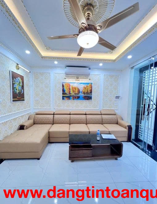 SIÊU PHẨM ĐA CÔNG NĂNG VÕ CHÍ CÔNG 60M 6T NHỈNH 16 TỶ LÔ GÓC 3 THOÁNG THANG MÁY FULL NỘI THẤT