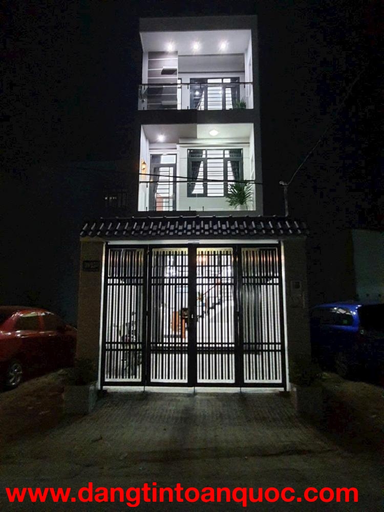 Cho thuê nhà nguyên căng đường số 10 linh xuân thủ đức LH 0909428959.