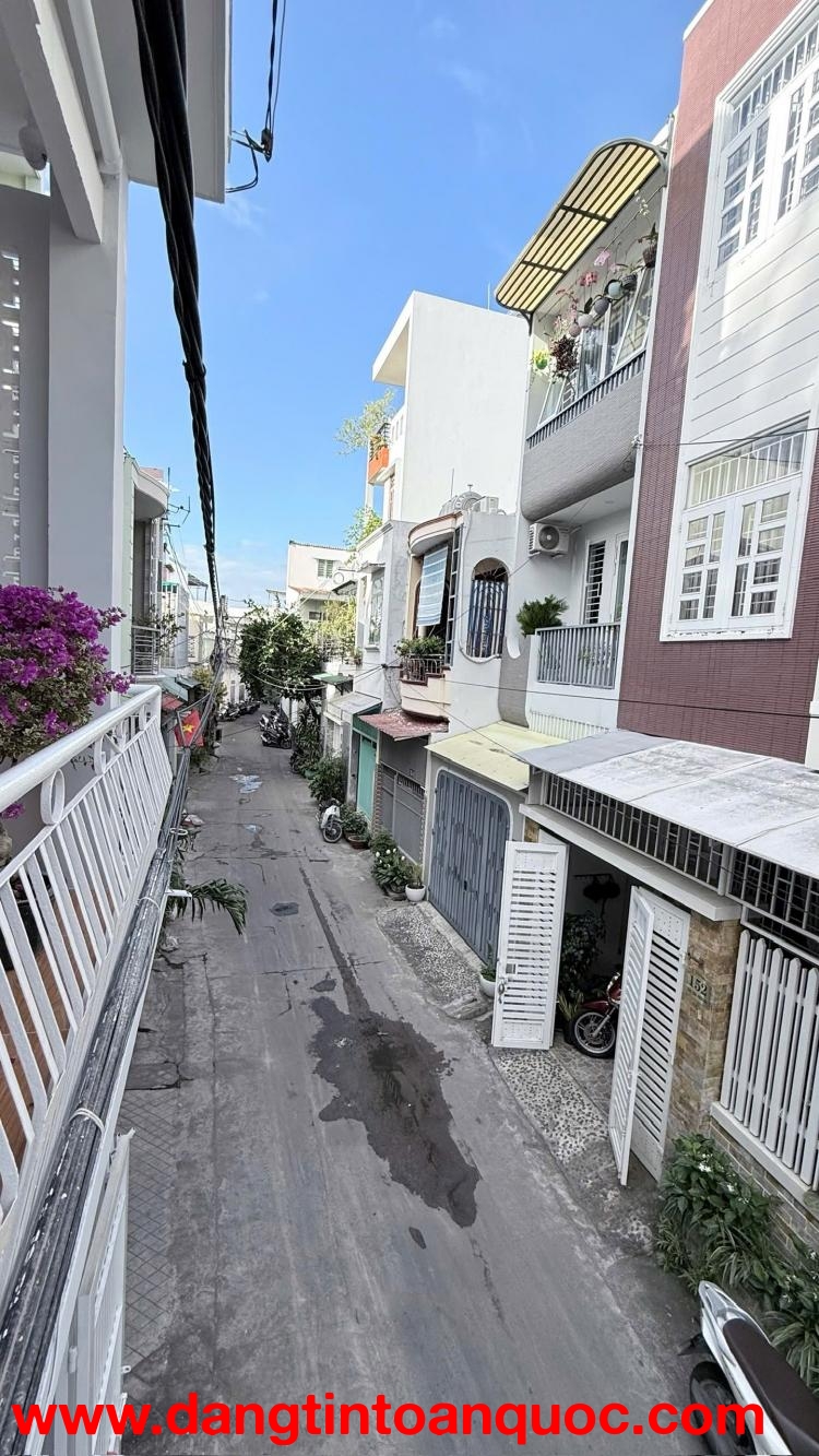 bán nhà 2 tầng trung tâm nha trang – ô tô tới nhà – gần coopmart – 5,5 tỷ