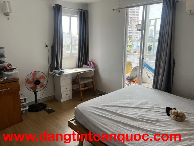 BÁN NHÀ QUẬN 3 HXH 70M2 5 TẦNG NỞ HẬU 9M CHDV 16 PN LÊ VĂN SỸ 9.5 TỶ.