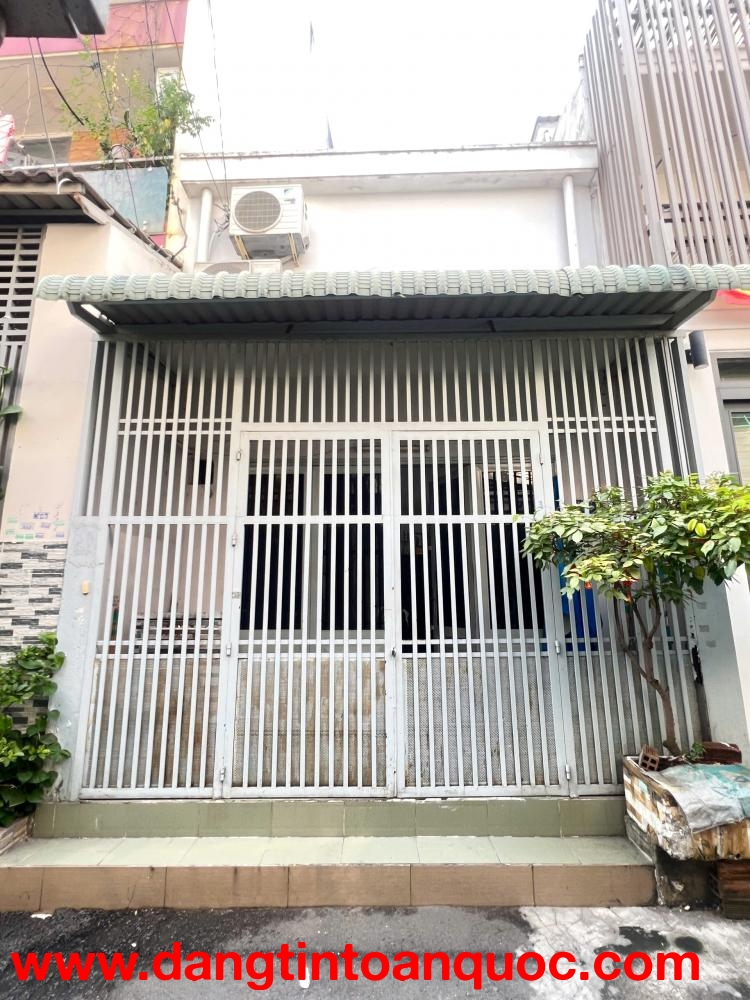 Nhà 2 tầng mặt tiền đường Số sát Phạm Hùng P4Q8. Giá: 7.28 tỷ