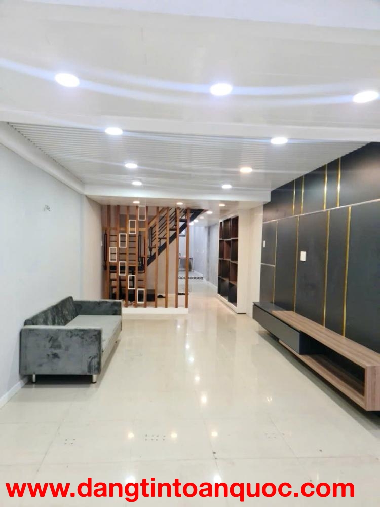 Nhà mới 2 tầng mặt tiền kinh doanh đường Phạm Thế Hiển (số lẻ) P7Q8 . Giá: 10.5 tỷ