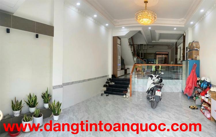 NHÀ 2 MẶT TIỀN, HẺM XE HƠI CẠNH LÊ VĂN LƯƠNG, 4 TÂNG, 9.3 TỶ, KHÔNG NGẬP