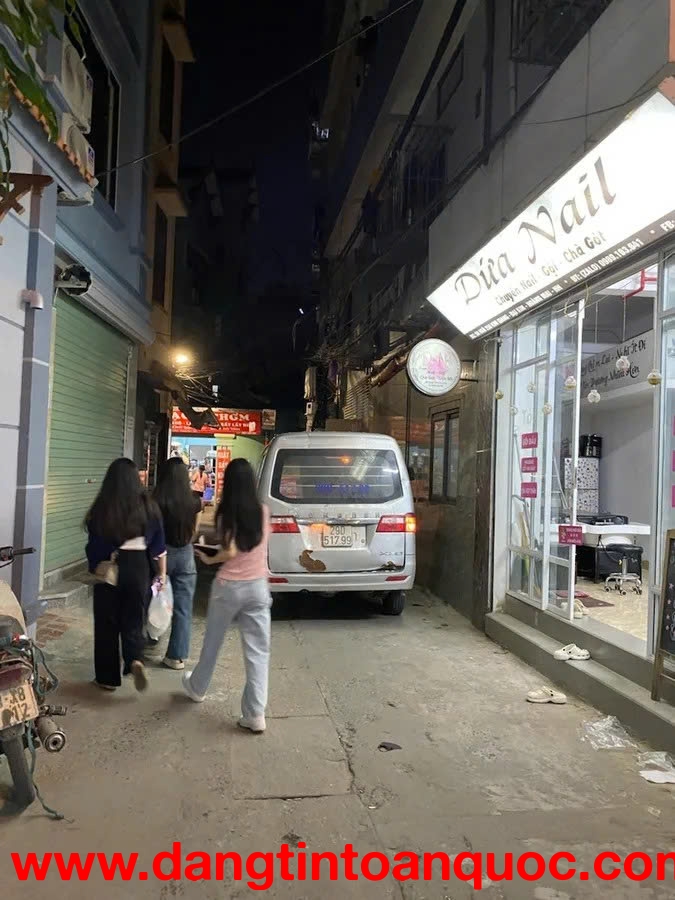 Bán Nhà Kim Giang 39m2. 4 tầng. mặt tiền 4.2m. giá 11.5 tỷ Hoàng Mai Hà Nội