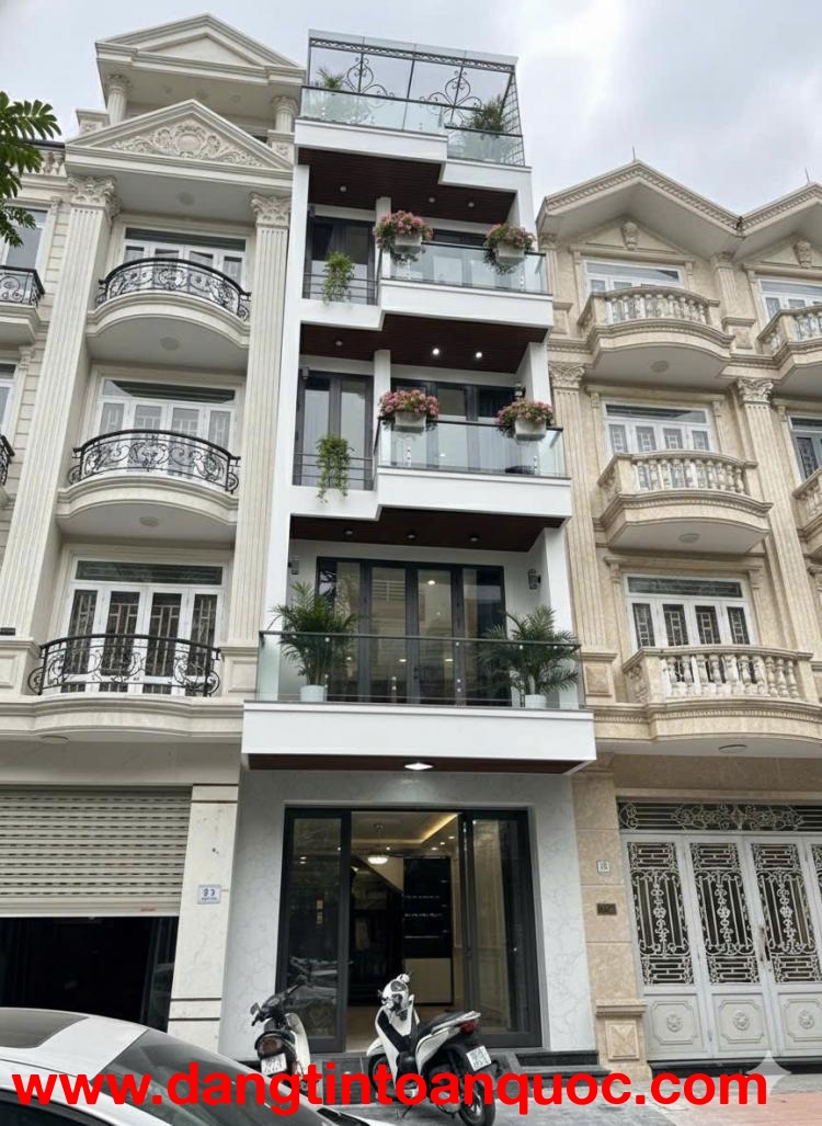 Siêu phẩm Văn Cao - 80m 5 tầng - Thang Máy - Đường 10m