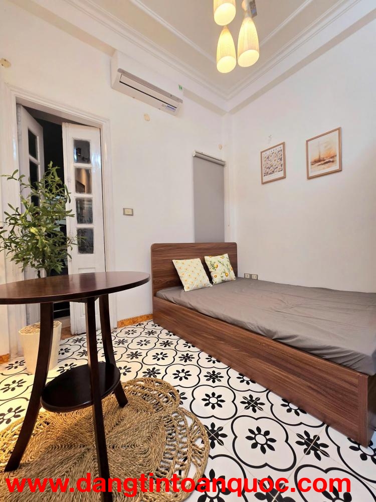 Cho Thuê phòng đẹp thoáng sáng ban công cửa sổ 40 Chính Kinh, Thanh Xuân Ngã Tư Sở