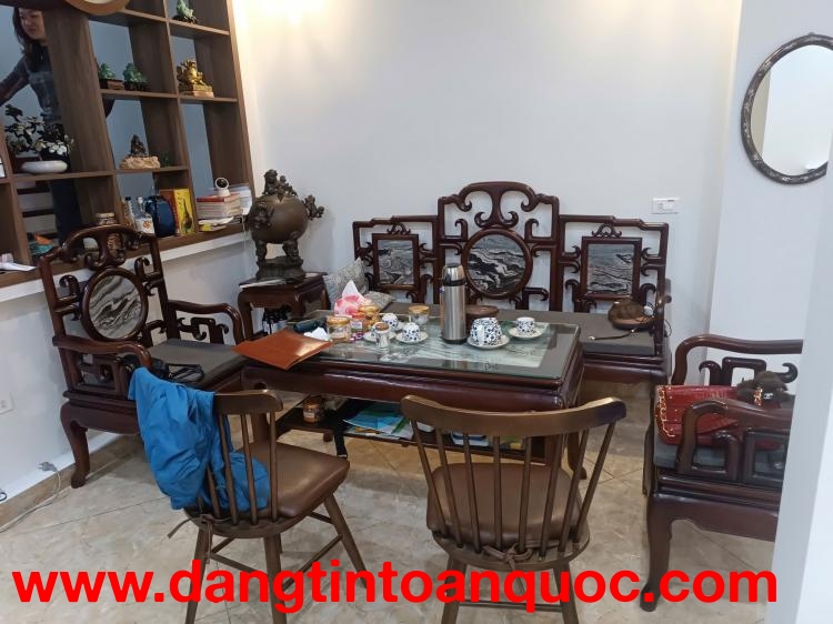 SIÊU PHẨM, BIỆT THỰ SÂN VƯỜN, 2 Ô TÔ NGỦ TRONG NHÀ , VÕNG THỊ , TÂY HỒ 138M 5T GiÁ 46 TỶ