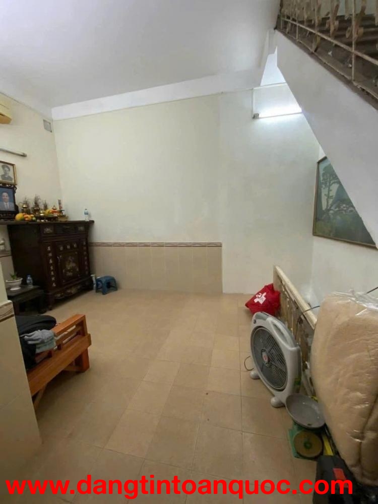 Bán Nhà Kim Hoa 21/26m2. 5 tầng. mặt tiền 4.3m. giá 7.05 Tỷ Đống Đa Hà Nội