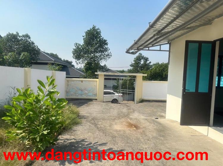 HOT !!! SỞ HỮU NGAY CĂN NHÀ NHÀ NGUYÊN CĂN ĐẸP - GIÁ TỐT - VỊ TRÍ ĐẮC ĐỊA TẠI Thôn Yên Kỳ , Phú Sơn 