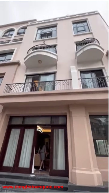 CHÍNH CHỦ GỬI BÁN NHÀ CỌ XANH 3 – VINHOMES OCEAN PARK 2