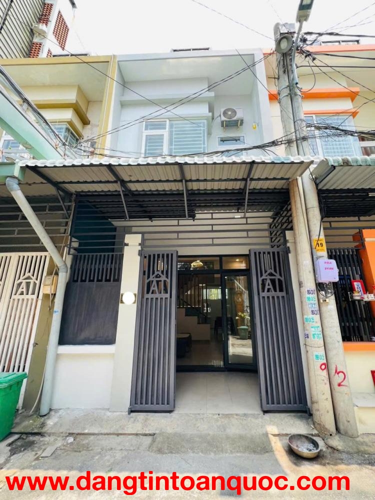 BÁN NHÀ LÒ LU, TRƯỜNG THẠNH, QUẬN 9 DT50M2 SHR CHỈ 4.5 TỶ. LH:0332456604 (NGỌC)