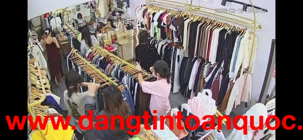SANG SHOP THỜI TRANG XINH XẮN - HƯNG YÊN  đối diện trường cấp 3