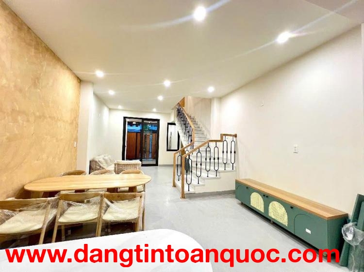 Nhà Phố 3 Tầng - Trần Hữu Trang - Hoà Cường Bắc - Sát Phan Đăng Lưu - Lê Thanh Nghị.