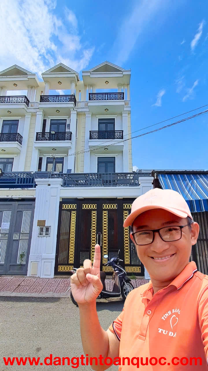 Bán Nhà 3 Lầu Mặt Tiền Hẻm 686 Quốc Lộ 13, Hiệp Bình Phước , Thành Phố Thủ Đức