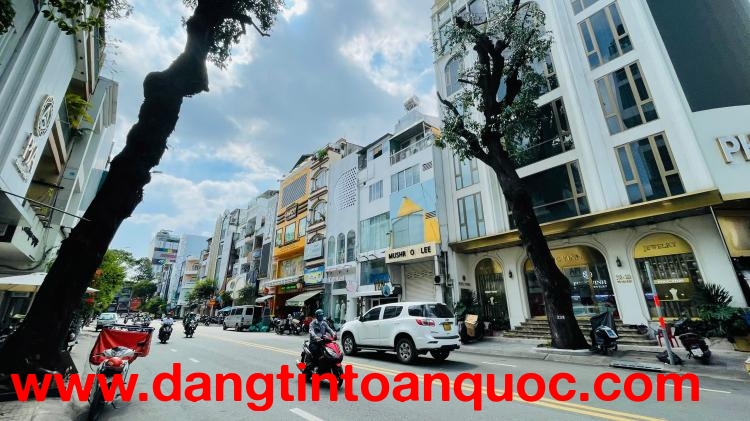 Bán căn góc 2 mặt tiền Võ Văn Tần Quận 3 – thuê 170 triệu/tháng