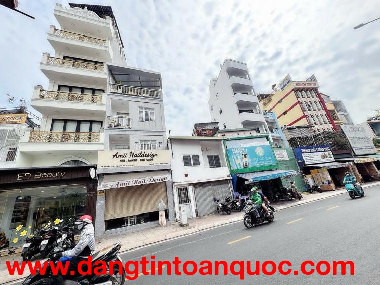 BÁN NHÀ MẶT TIỀN KD Đ.NGUYỄN PHÚC NGUYÊN, QUẬN 3 - NGANG LỚN 4,7M*10M SH VUÔNG ĐẸP- NGAY VÒNG XOAY 3
