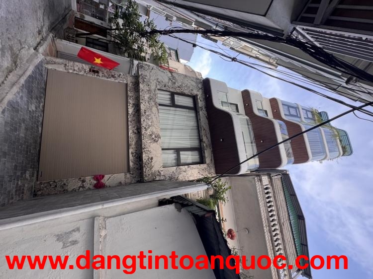 Cần bán nhà 47m x 7T thang máy gara oto tại 52 Ngọc Lâm, giá rẻ nhất khu vực.