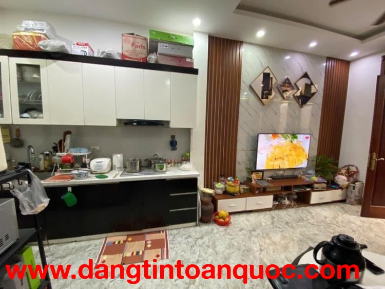 BÁN NHÀ NGUYỄN SƠN – LONG BIÊN, PHÂN LÔ Ô TÔ TRÁNH, 5 TẦNG, GIÁ 9.1 TỶ