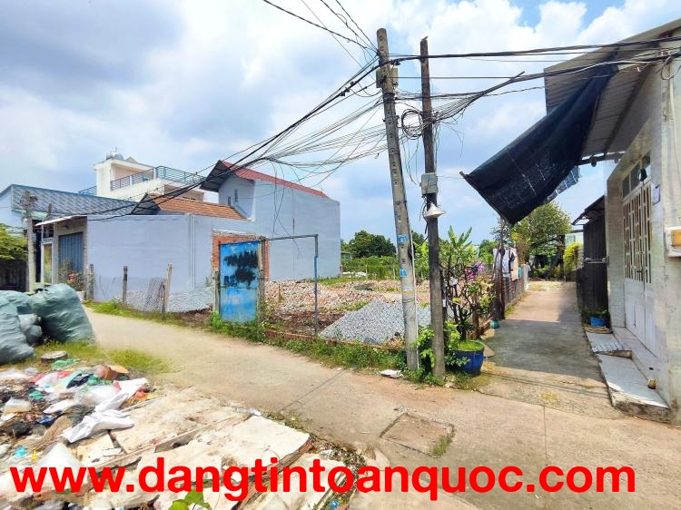 CẦN BÁN 107M2 ĐẤT THỔ CƯ LÔ GÓC HẺM XE BA GÁC