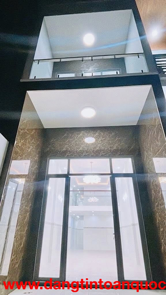 BÁN NHÀ MỚI MẶT TIỀN GIÁ HẺM – 100M2 NỞ HẬU –3 TẦNG - 4PN – SÂN XE HƠI NHỈNH 7