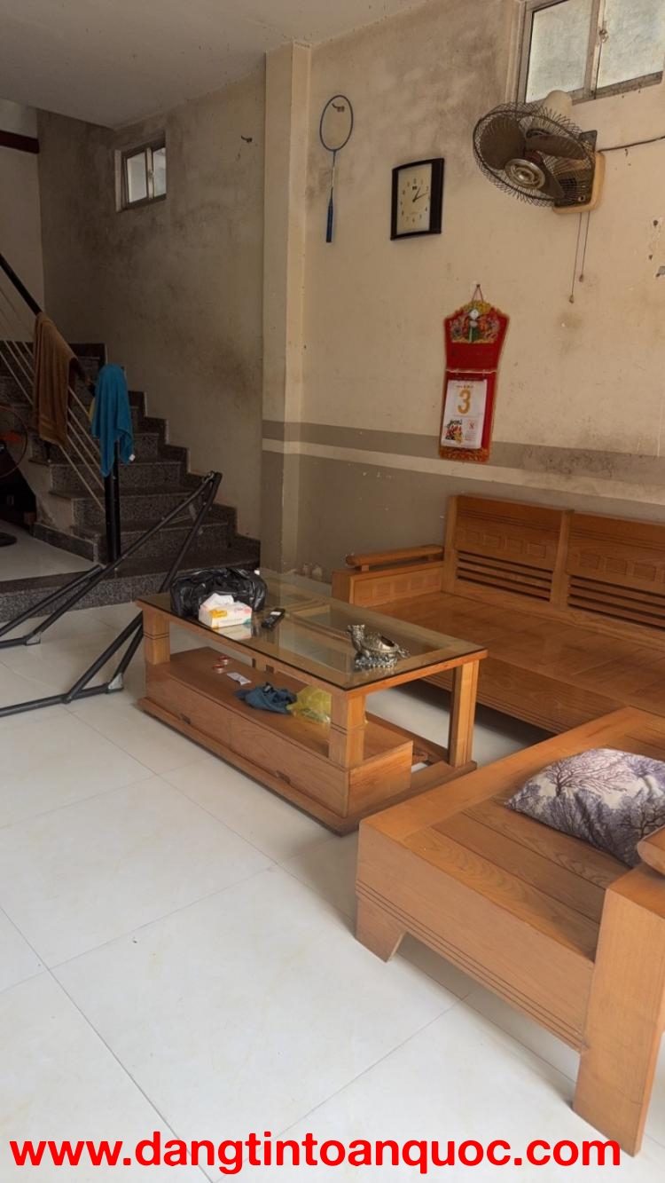 # Nhà kiệt Ô tô thẳng 30m ra MT Trưng Nữ Vương, 42m2, 2 tầng, 4.x tỷ