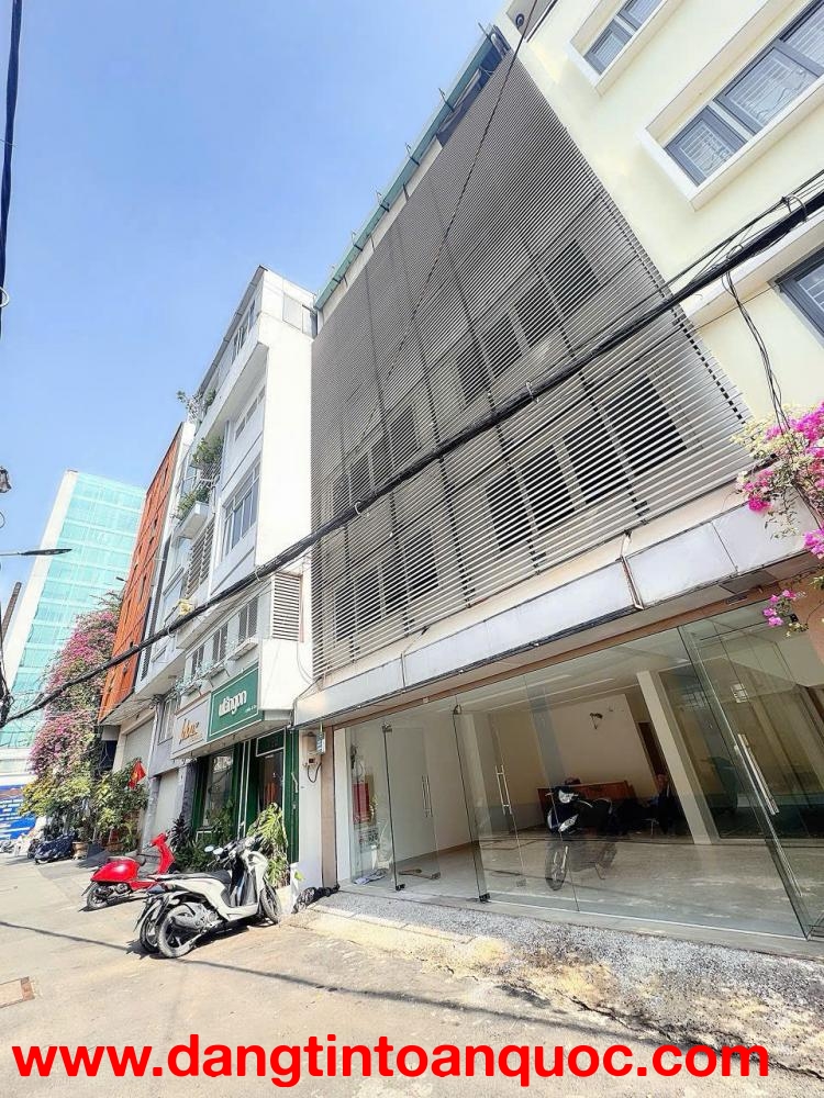 BÁN NHÀ MẶT TIỀN HẺM 8M Đ.NGUYỄN THỊ MINH KHAI, BÊN NGHÉ, QUẬN 1 - NGANG LỚN 8M*8,5M - SÁT ĐÀI TRUYỀ