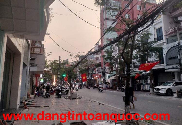 BÁN ĐẤT MẶT PHỐ HAI BÀ TRƯNG – LÊ CHÂN – HẢI PHÒNG – 135M² – VỈA HÈ RỘNG – GIÁ 22,5 TỶ