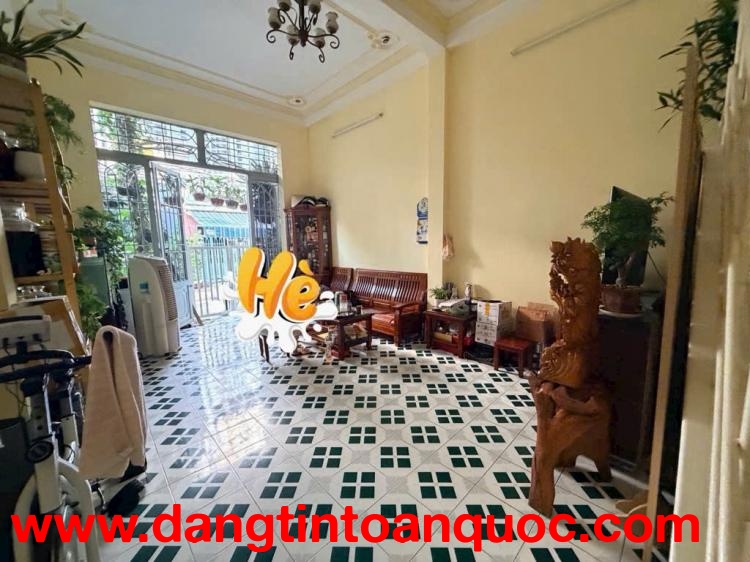 Còn Sót Lại Nhà 2 Tầng 2 - Hải Châu - Khu Hoá Sơn - Gần Thăng Long - Dự Án Căn Hộ Masteri Giá chỉ Nh