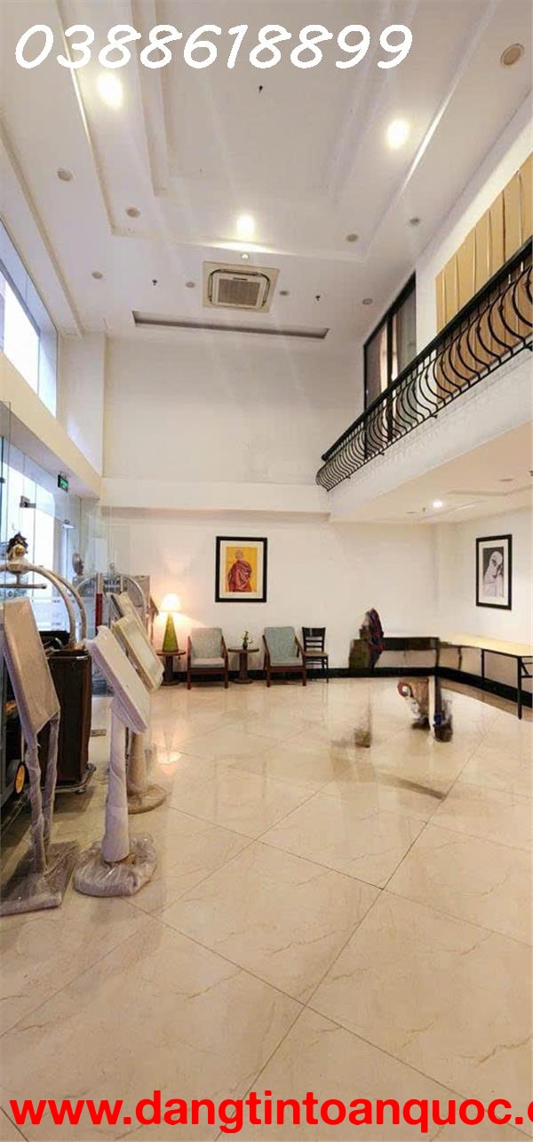 BÁN KHÁCH SẠN KIM MÃ 205Mx9T, MT8M - 10M RA PHỐ - DÒNG TIỀN 2TỶ/NĂM