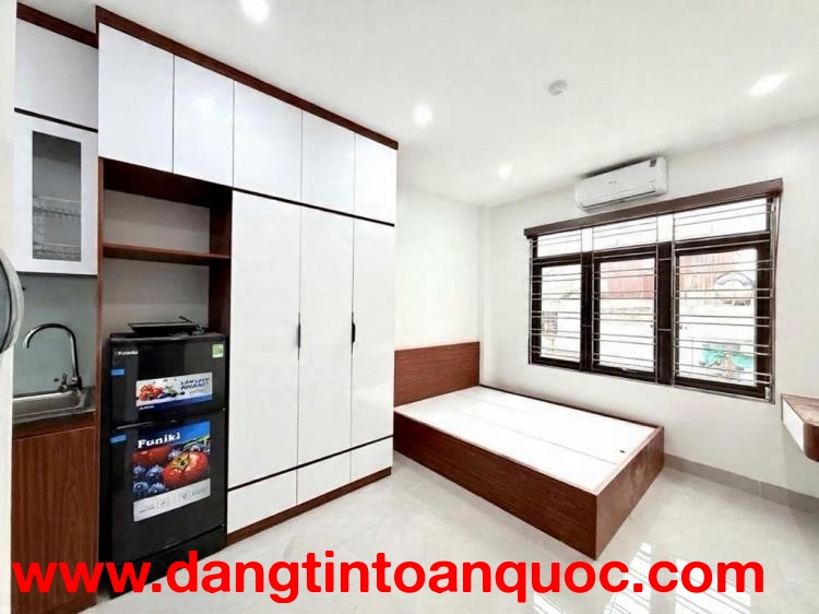 bán tòa CCMN ngọc khánh 47m x8 tầng 12 phòng 16,2 tỷ dòng tiền 70 tr/tháng