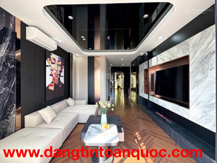 Bán nhà Kim giang, 68m2 x4 tầng,ngõ oto, giá 10,8 tỷ, sổ đỏ,kinh doanh