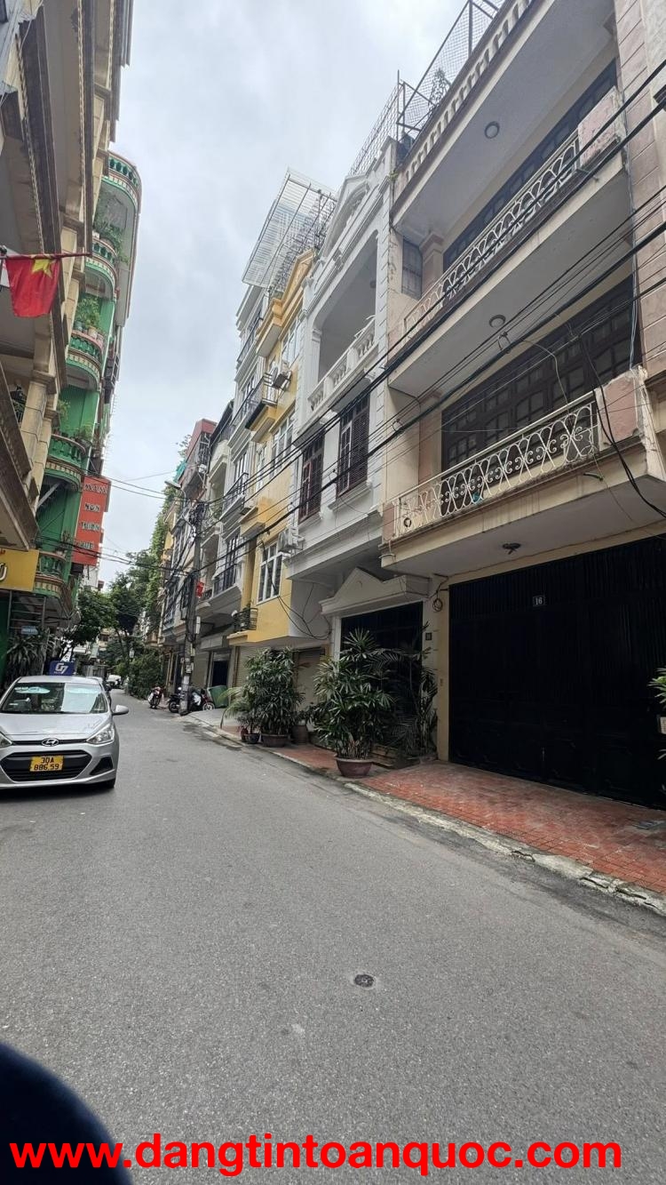 Bán nhà Phạm Tuấn Tài, Cầu Giấy, ô tô vào nhà, mặt tiền hơn 6m, kinh doanh, 48m, 16 tỷ