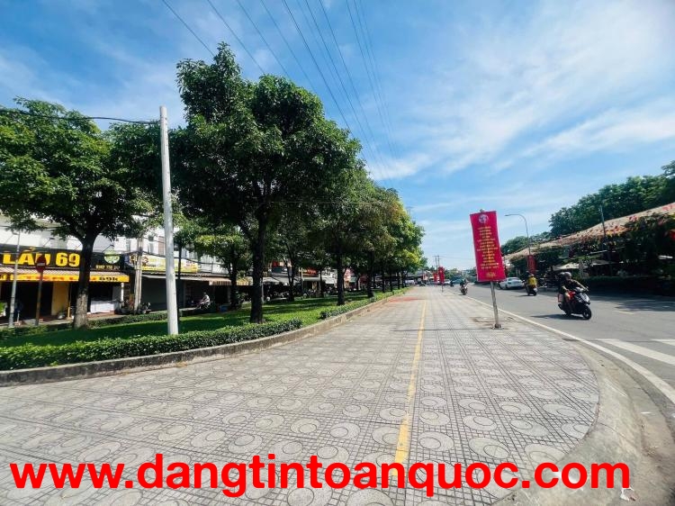 Nhà MT Đường Hồ Văn Tư Phường Hiệp Phú Cũ TP Thủ Đức.