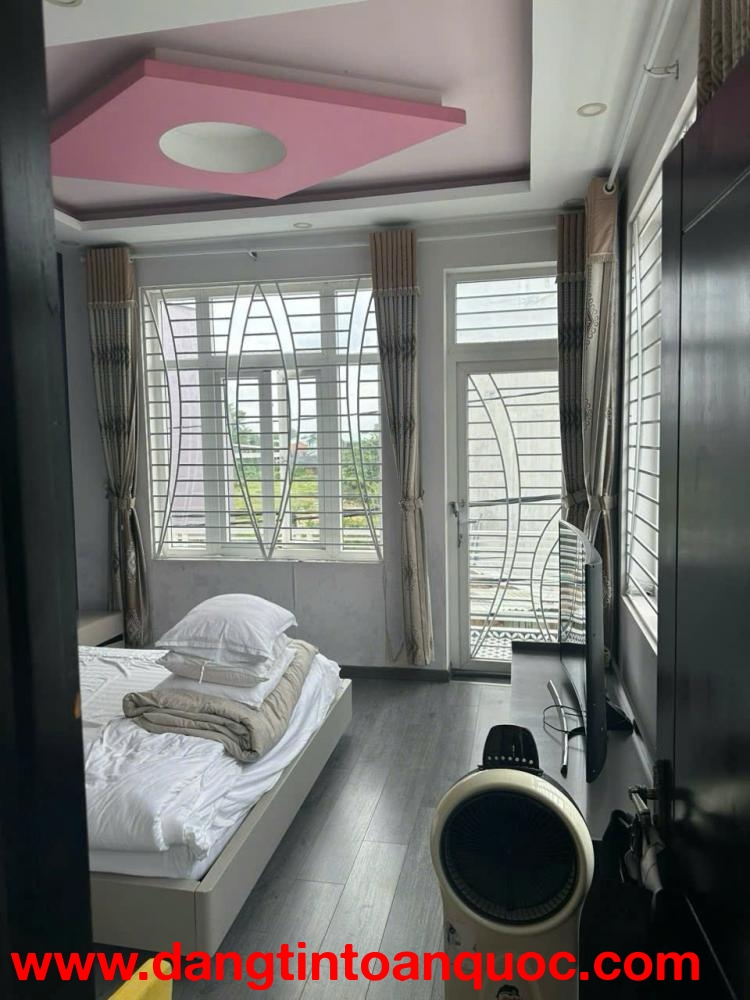 Bán nhà mặt phố 221 bình hưng hòa b, bình tân - 68m2, 3 tầng, 3pn, 9 tỷ - sổ hồng chính chủ, vị trí 