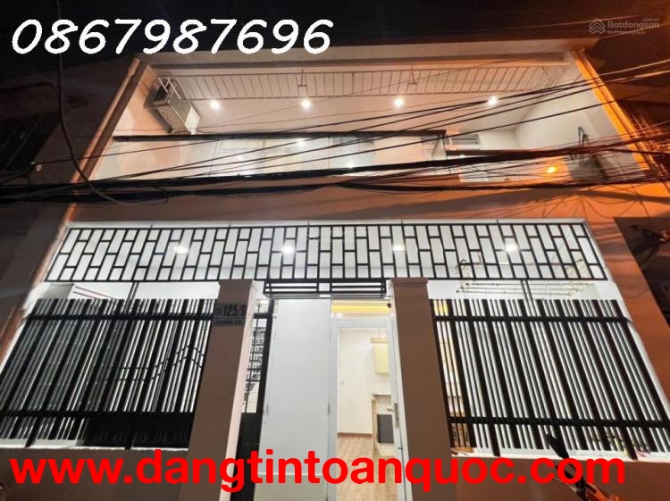 Nhà 1 trệt 1 lầu hẻm 3m cách chợ Phương Sài 50m .