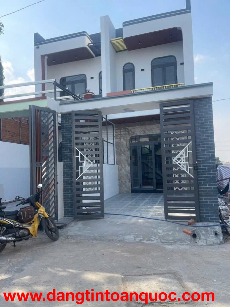 NHÀ ĐẸP- GIÁ TỐT CHÍNH CHỦ CẦN BÁN NHANH Căn nhà tại tp Tân Uyên tỉnh Bình Dương