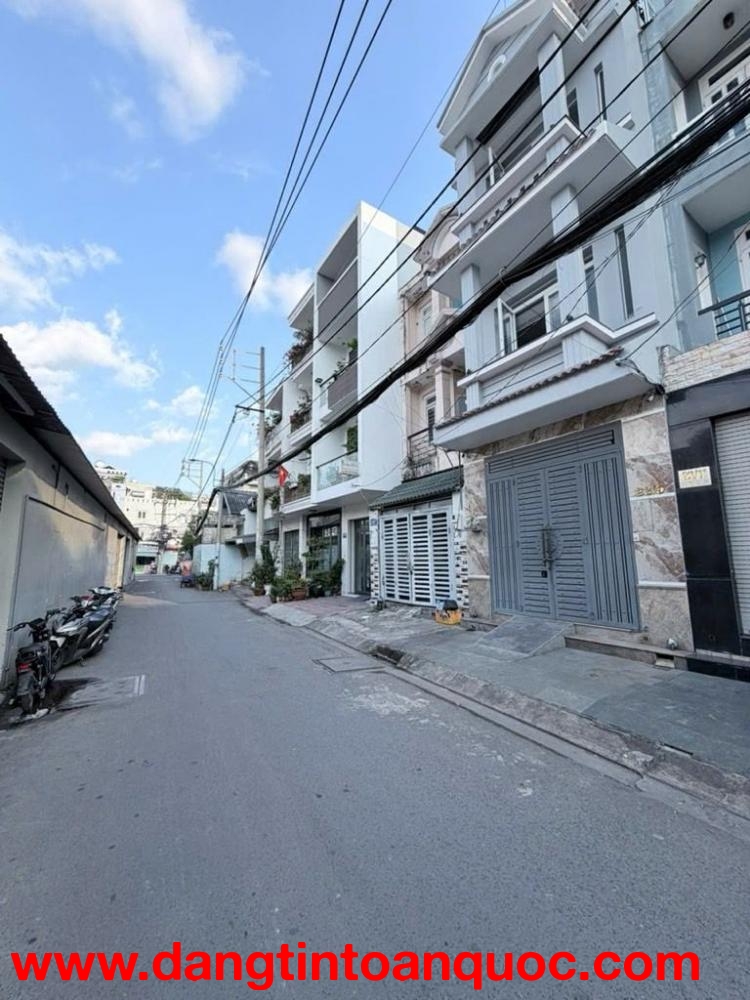 Bán nhà hẻm xe hơi Nguyễn Hữu Tiến Tân Phú 76m2, 4x19m, 3 tầng gần Aeon Mall chỉ 8.6 tỷ.